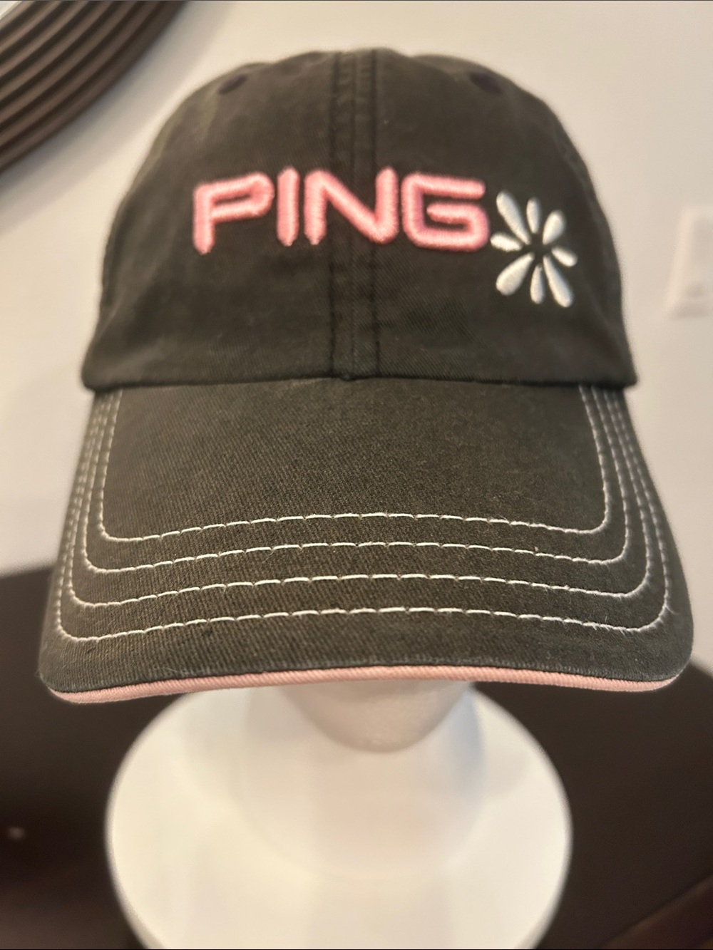 Womens Ping Golf Hat Black Pink Applique Logo OSFM Adjustable